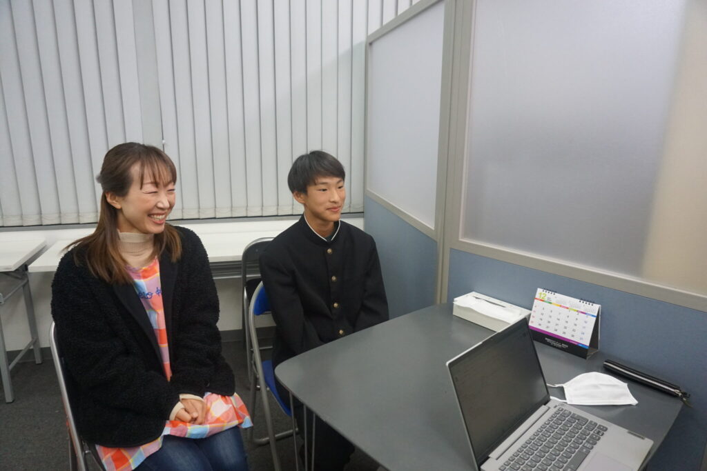 中学1年生で通ってくれているご家庭インタビュー